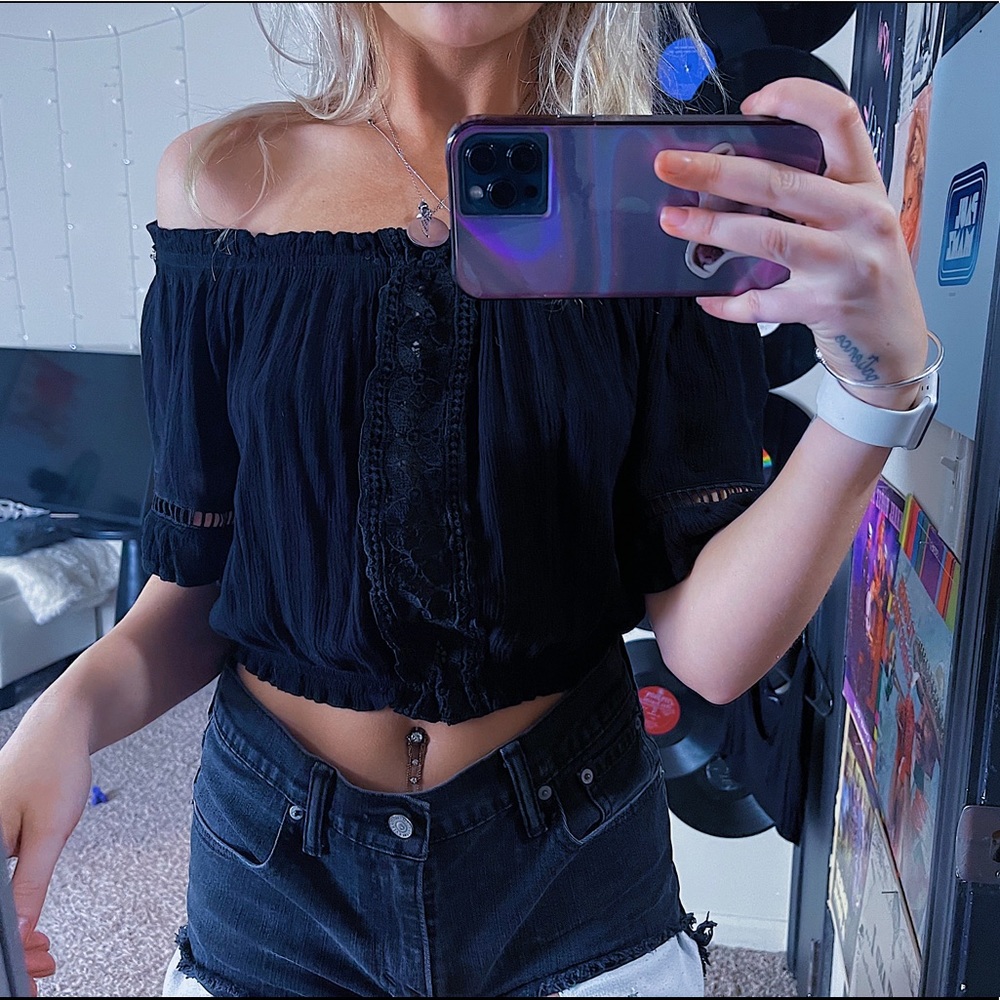 Womens crop